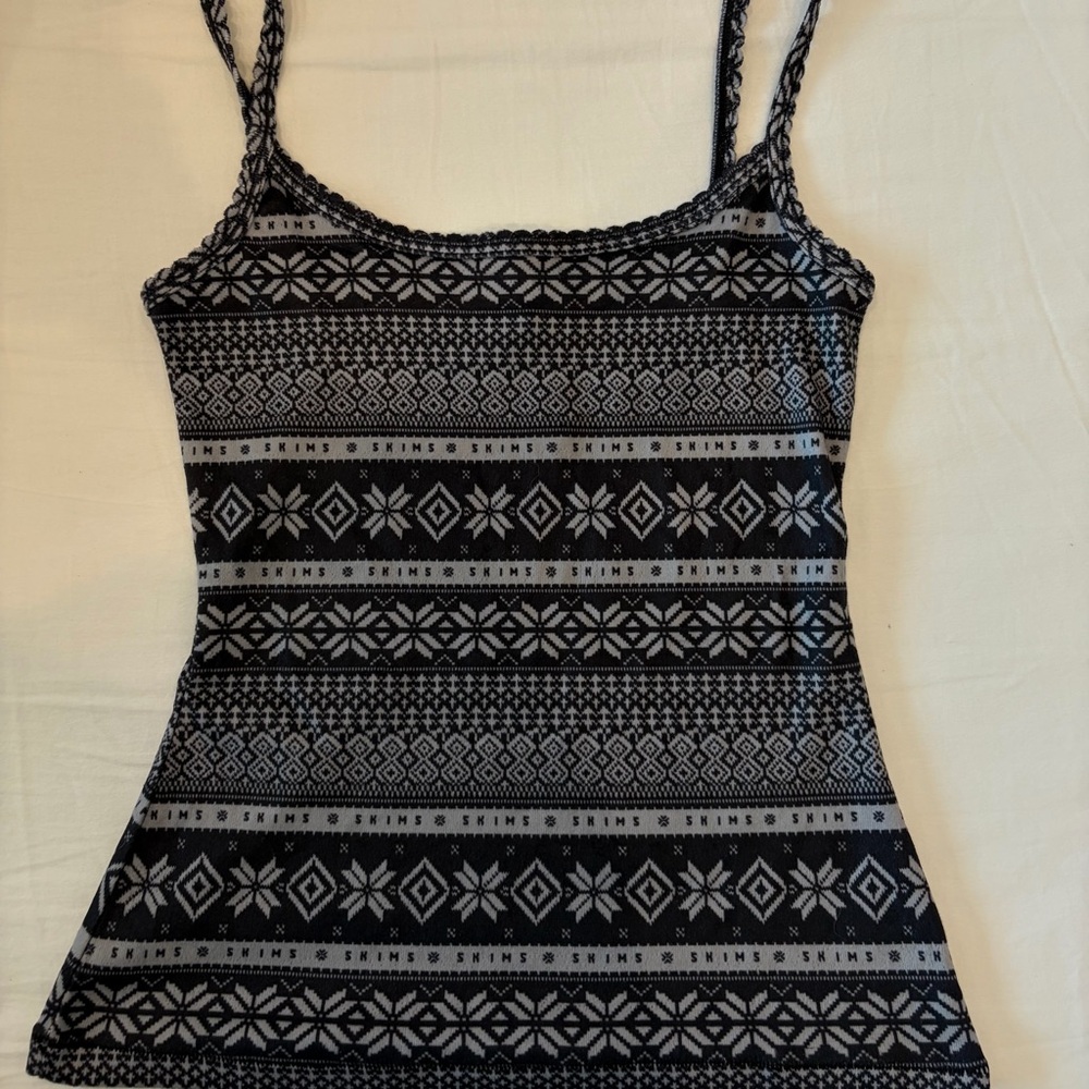 SKIMS Women's Logo Plush Pointelle Camisole in Onyx Mirror Fairisle